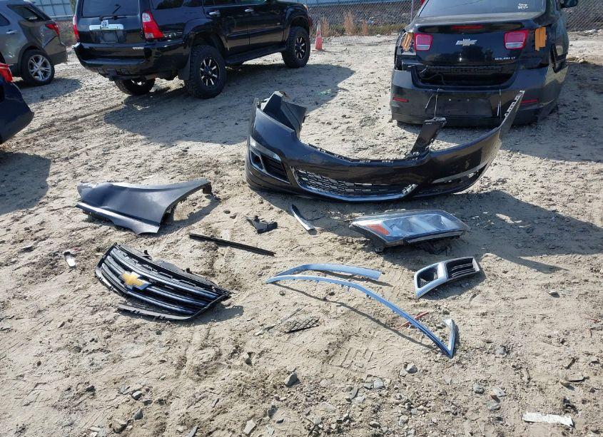 Photo 12 of 2015 Chevrolet Traverse 2LT (VIN 1GNKRHKD1FJ110286)