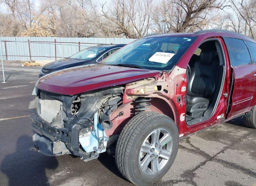 Photo 6 of 2015 Chevrolet Traverse 2LT (VIN 1GNKRHKD1FJ175400)