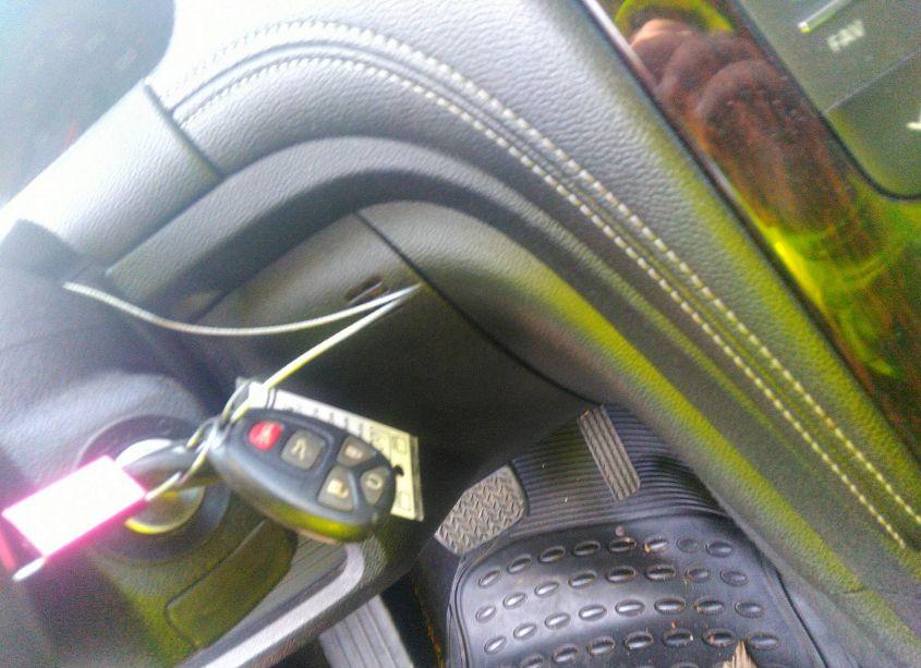 Photo 11 of 2015 Chevrolet Traverse 2LT (VIN 1GNKRHKD1FJ243937)