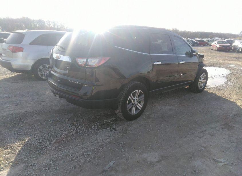 Photo 4 of 2015 Chevrolet Traverse 2LT (VIN 1GNKRHKD1FJ243937)