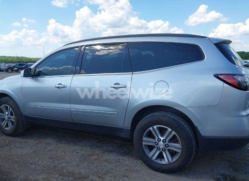 Photo 14 of 2015 Chevrolet Traverse 2LT (VIN 1GNKRHKD1FJ359123)