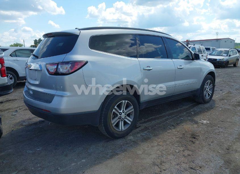 Photo 4 of 2015 Chevrolet Traverse 2LT (VIN 1GNKRHKD1FJ359123)