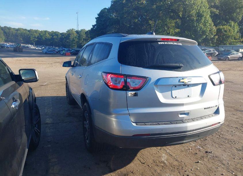 Photo 3 of 2016 Chevrolet Traverse 2LT (VIN 1GNKRHKD1GJ127218)
