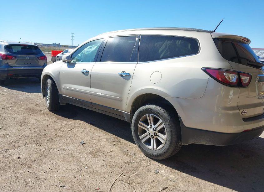 Photo 3 of 2016 Chevrolet Traverse 2LT (VIN 1GNKRHKD1GJ141801)