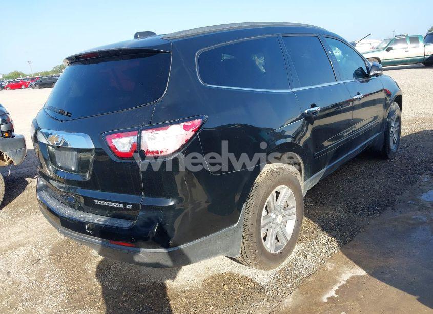 Photo 4 of 2016 Chevrolet Traverse 2LT (VIN 1GNKRHKD1GJ178749)