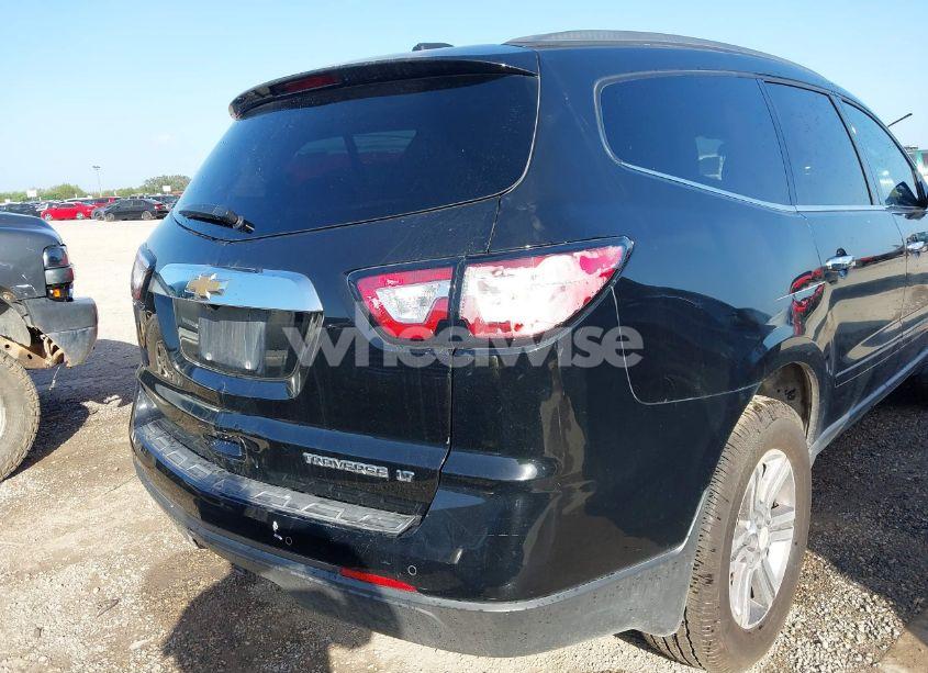 Photo 6 of 2016 Chevrolet Traverse 2LT (VIN 1GNKRHKD1GJ178749)