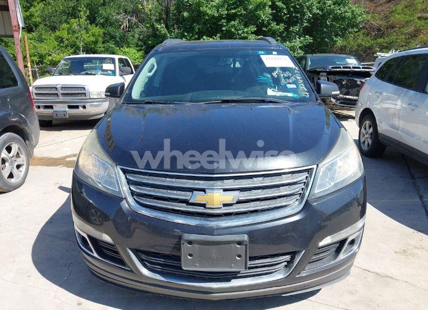 Photo 12 of 2014 Chevrolet Traverse 2LT (VIN 1GNKRHKD2EJ216017)