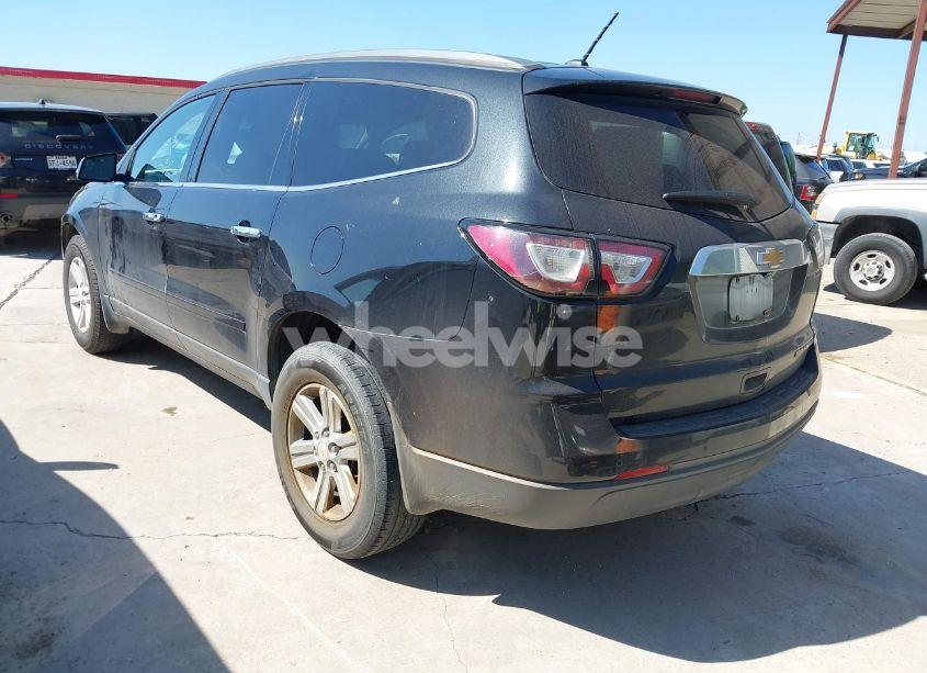 Photo 3 of 2014 Chevrolet Traverse 2LT (VIN 1GNKRHKD2EJ216017)