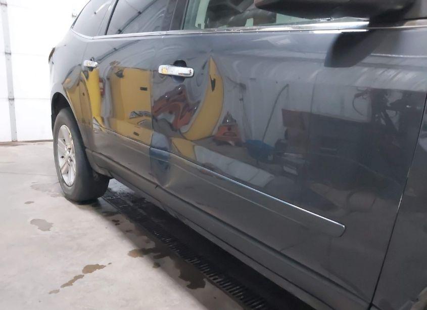 Photo 18 of 2014 Chevrolet Traverse 2LT (VIN 1GNKRHKD2EJ281949)