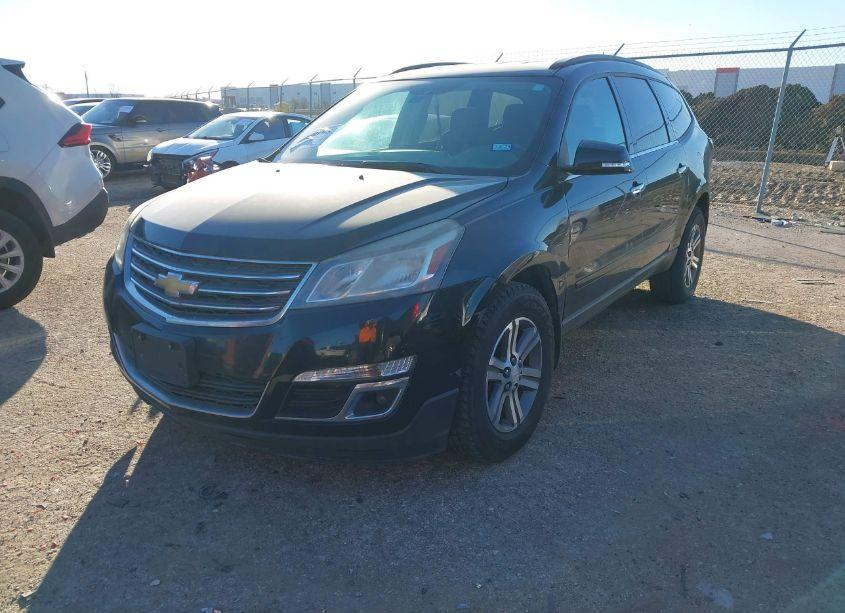 Photo 2 of 2016 Chevrolet Traverse 2LT (VIN 1GNKRHKD2GJ123548)