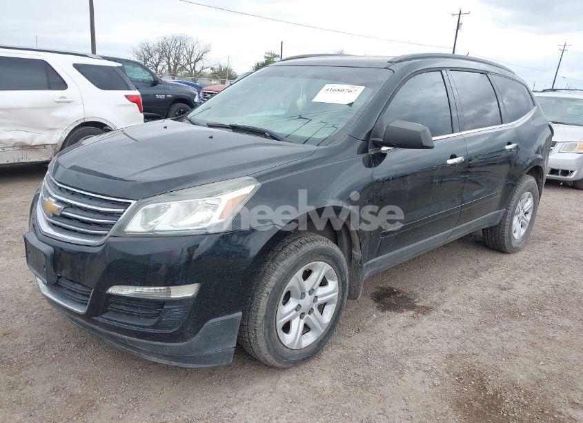 Photo 2 of 2016 Chevrolet Traverse 2LT (VIN 1GNKRHKD2GJ170210)