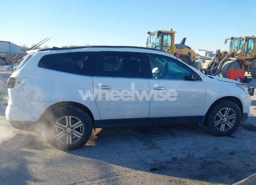 Photo 12 of 2016 Chevrolet Traverse 2LT (VIN 1GNKRHKD2GJ221852)