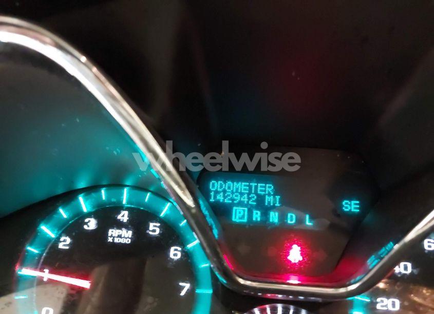 Photo 16 of 2017 Chevrolet Traverse 2LT (VIN 1GNKRHKD2HJ102569)