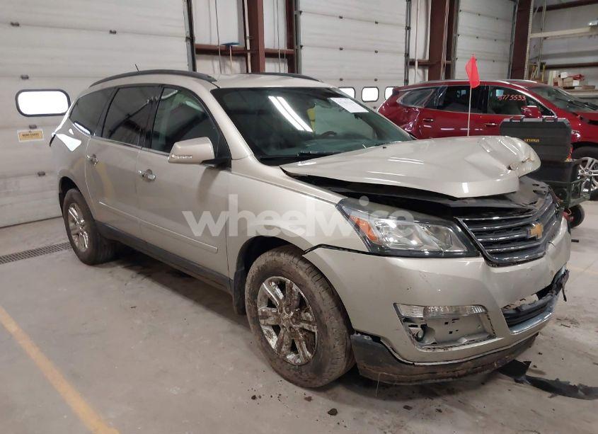 2014 Chevrolet Traverse 2LT (VIN 1GNKRHKD3EJ134121) main photo