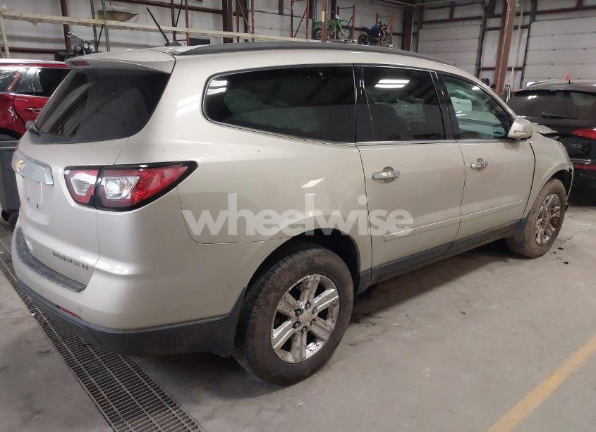Photo 4 of 2014 Chevrolet Traverse 2LT (VIN 1GNKRHKD3EJ134121)