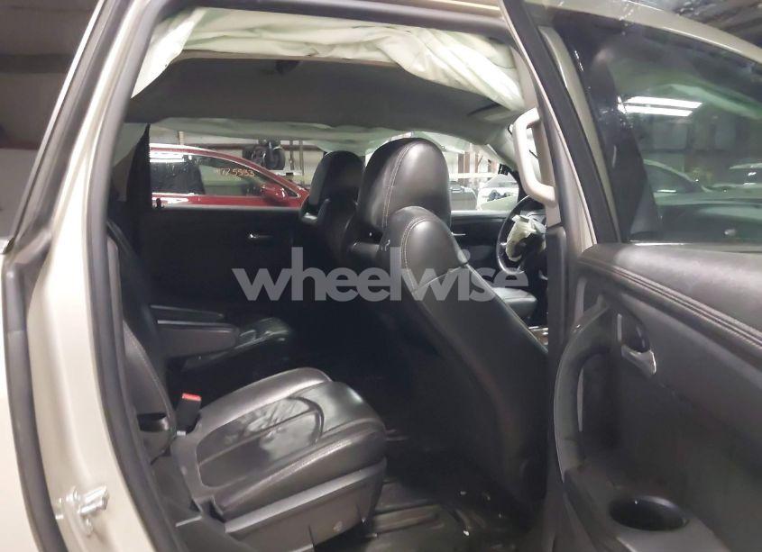 Photo 8 of 2014 Chevrolet Traverse 2LT (VIN 1GNKRHKD3EJ134121)