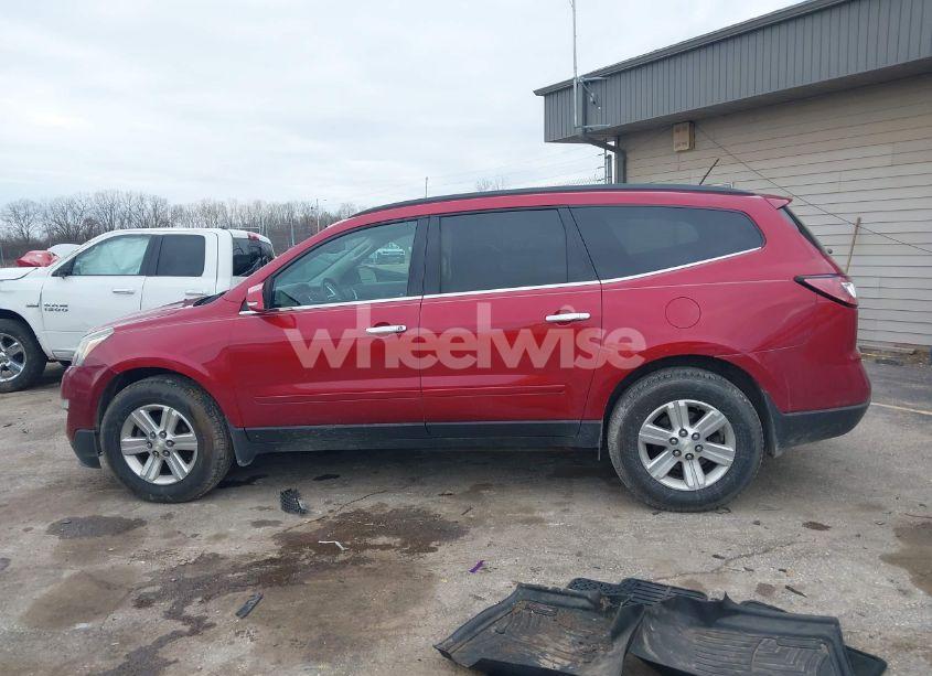 Photo 14 of 2014 Chevrolet Traverse 2LT (VIN 1GNKRHKD3EJ186364)