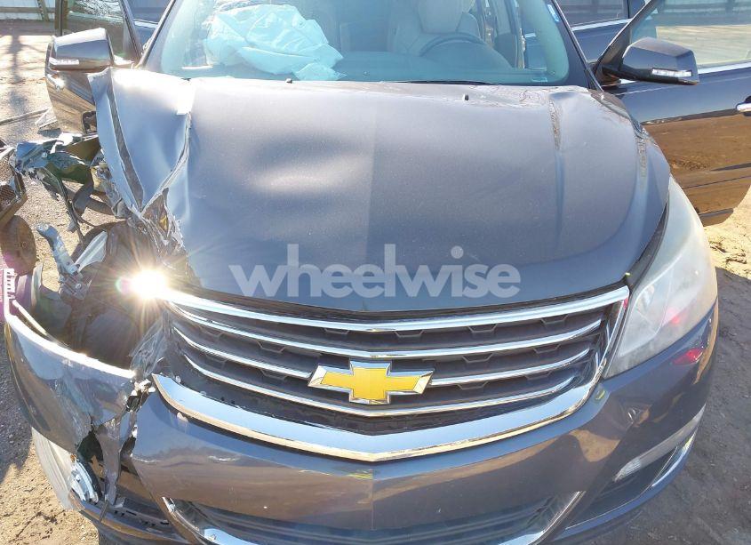 Photo 10 of 2014 Chevrolet Traverse 2LT (VIN 1GNKRHKD3EJ235420)