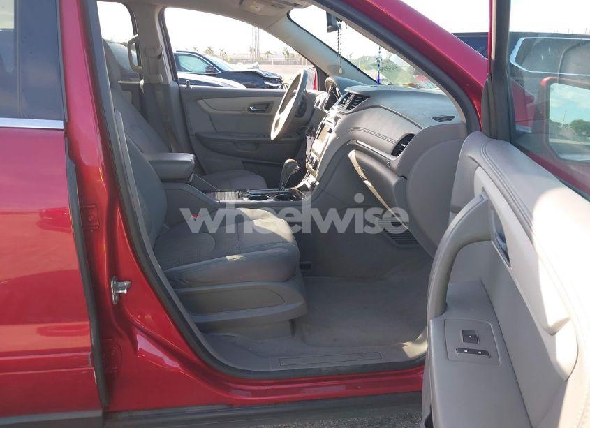 Photo 5 of 2014 Chevrolet Traverse 2LT (VIN 1GNKRHKD3EJ285573)