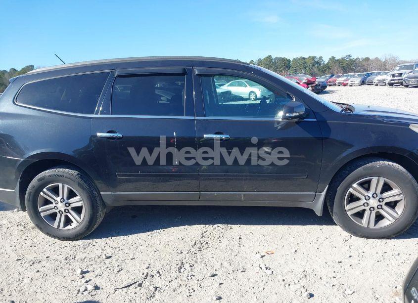 Photo 13 of 2015 Chevrolet Traverse 2LT (VIN 1GNKRHKD3FJ201026)