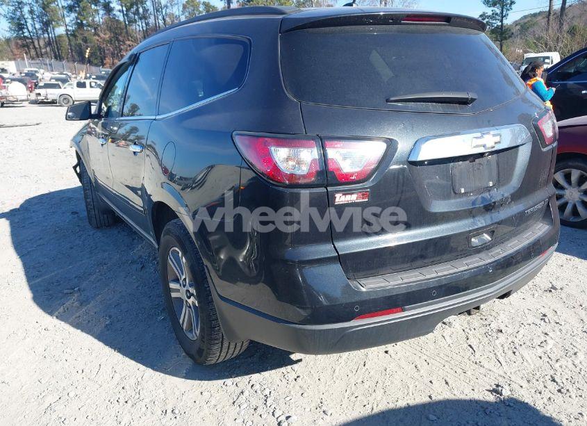 Photo 3 of 2015 Chevrolet Traverse 2LT (VIN 1GNKRHKD3FJ201026)