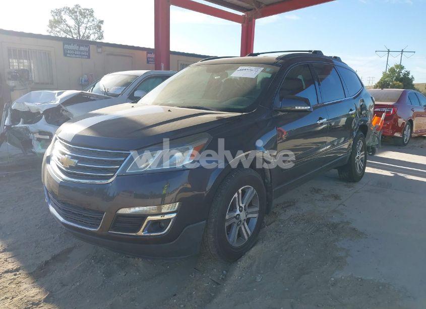 Photo 2 of 2015 Chevrolet Traverse 2LT (VIN 1GNKRHKD3FJ206601)