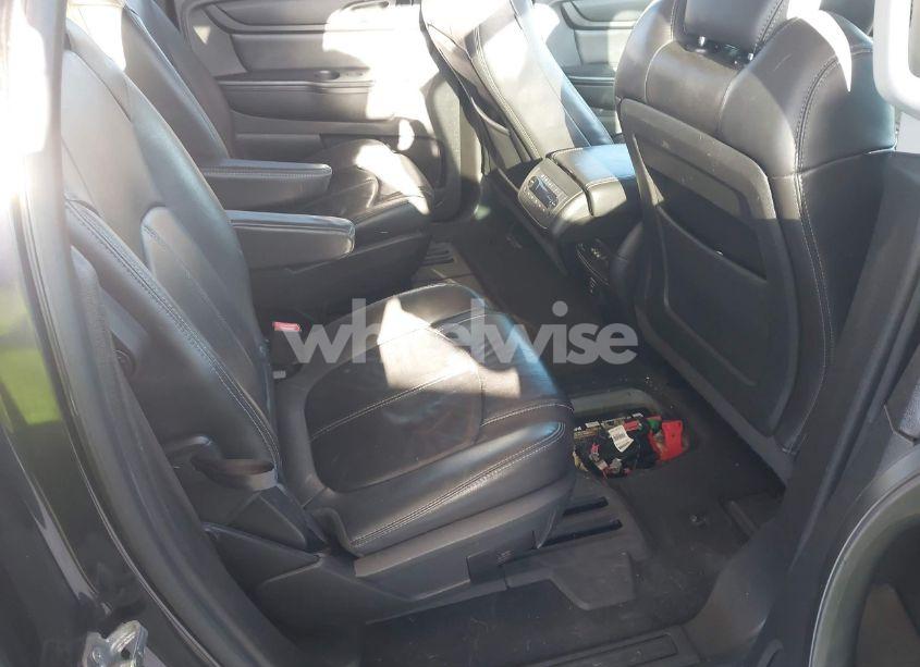 Photo 8 of 2015 Chevrolet Traverse 2LT (VIN 1GNKRHKD3FJ206601)