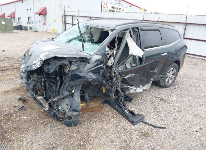 Photo 2 of 2015 Chevrolet Traverse 2LT (VIN 1GNKRHKD3FJ295957)