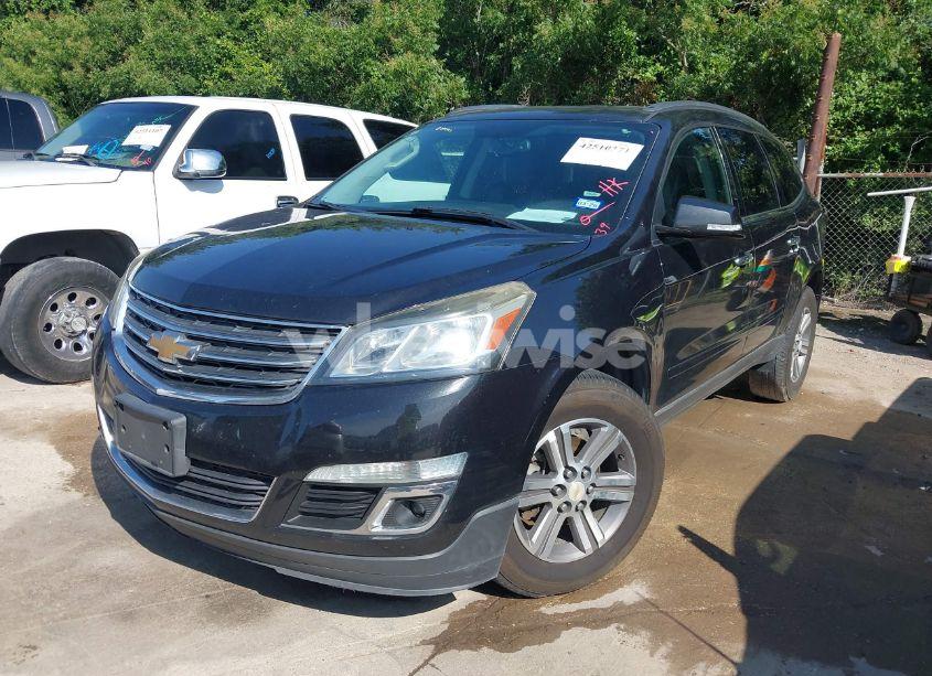 Photo 2 of 2015 Chevrolet Traverse 2LT (VIN 1GNKRHKD3FJ299202)