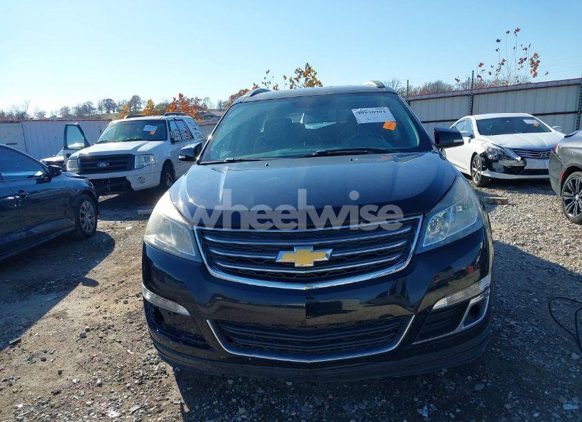 Photo 13 of 2017 Chevrolet Traverse 2LT (VIN 1GNKRHKD3HJ111605)
