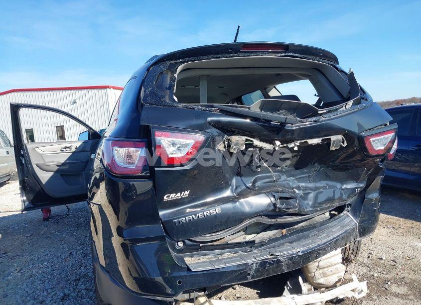 Photo 6 of 2017 Chevrolet Traverse 2LT (VIN 1GNKRHKD3HJ111605)