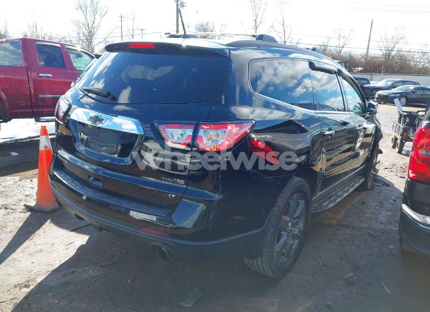 Photo 4 of 2017 Chevrolet Traverse 2LT (VIN 1GNKRHKD3HJ172436)