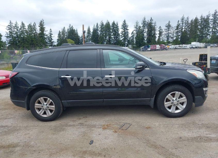 Photo 13 of 2014 Chevrolet Traverse 2LT (VIN 1GNKRHKD4EJ117618)