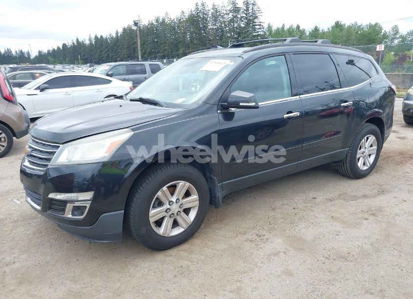 Photo 2 of 2014 Chevrolet Traverse 2LT (VIN 1GNKRHKD4EJ117618)
