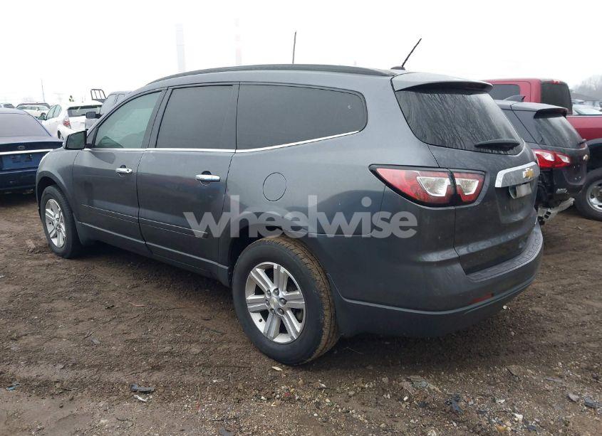 Photo 3 of 2014 Chevrolet Traverse 2LT (VIN 1GNKRHKD4EJ156080)
