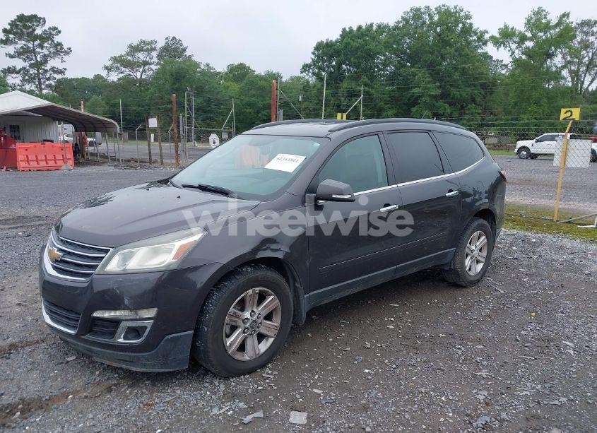Photo 2 of 2014 Chevrolet Traverse 2LT (VIN 1GNKRHKD4EJ377095)