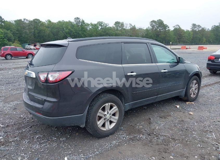 Photo 4 of 2014 Chevrolet Traverse 2LT (VIN 1GNKRHKD4EJ377095)