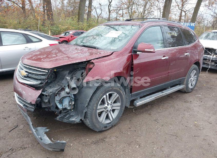 Photo 2 of 2015 Chevrolet Traverse 2LT (VIN 1GNKRHKD4FJ100819)