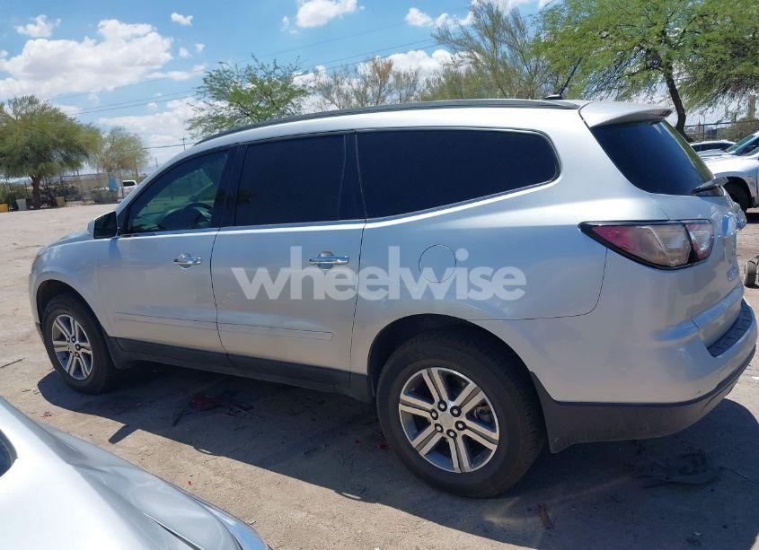 Photo 15 of 2015 Chevrolet Traverse 2LT (VIN 1GNKRHKD4FJ135456)