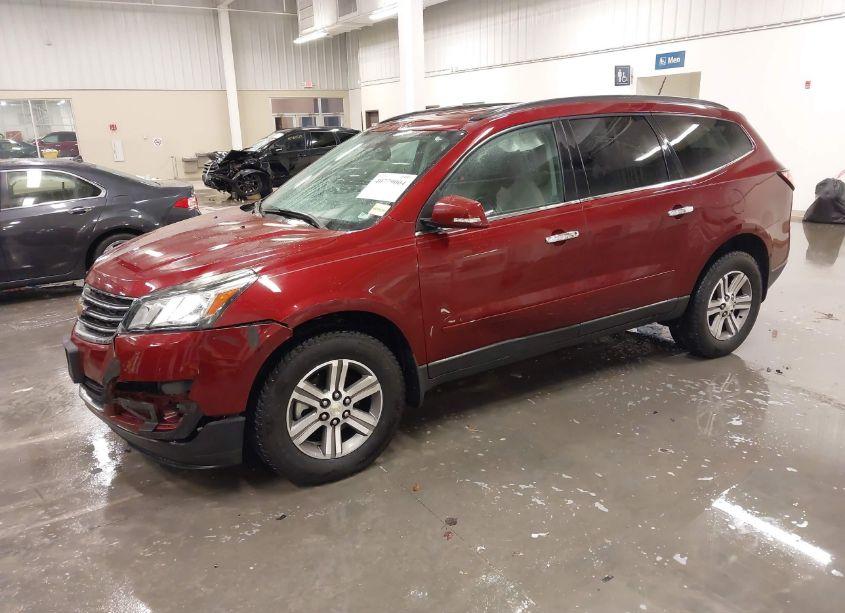Photo 2 of 2016 Chevrolet Traverse 2LT (VIN 1GNKRHKD4GJ195142)