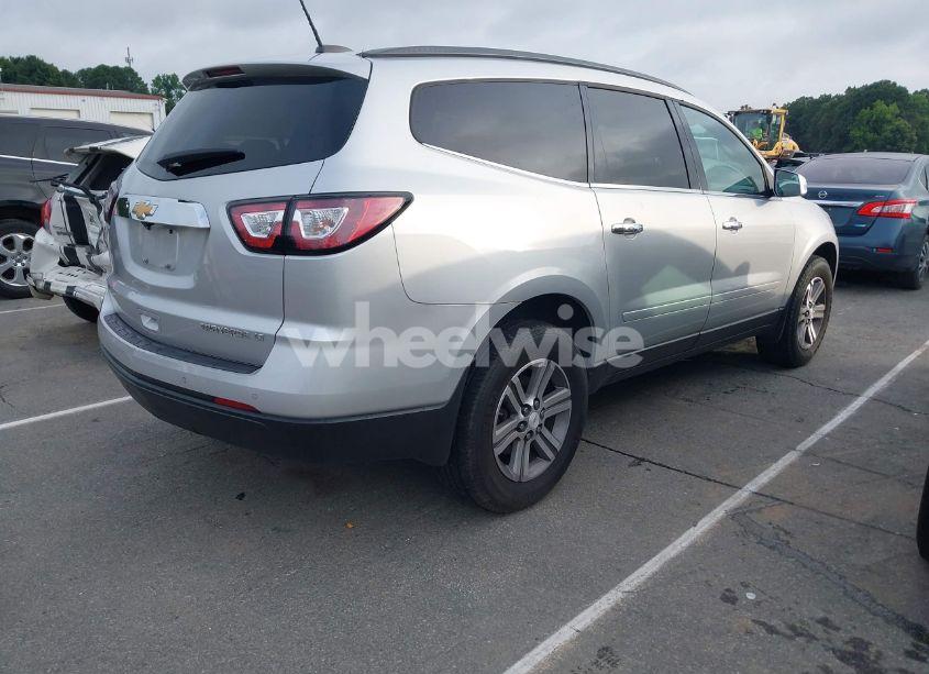 Photo 4 of 2016 Chevrolet Traverse 2LT (VIN 1GNKRHKD4GJ254190)