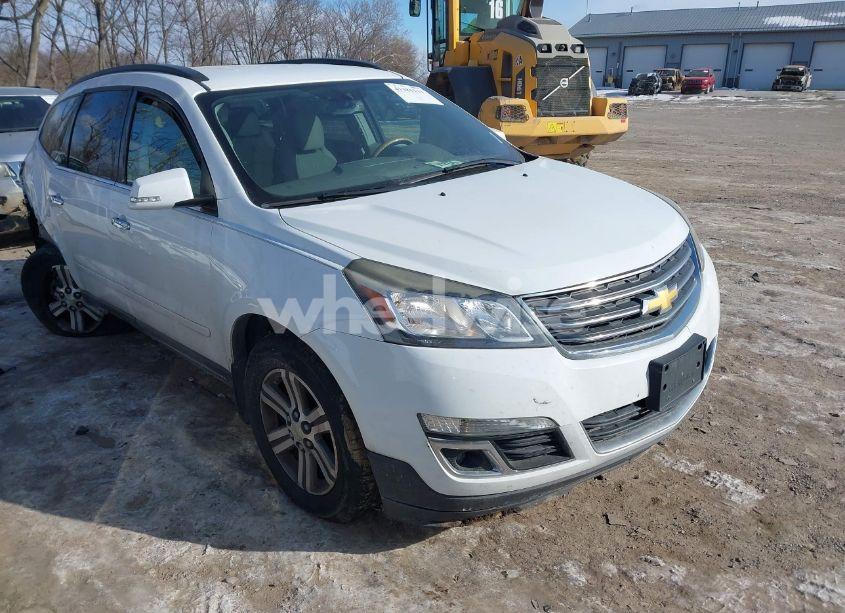 2017 Chevrolet Traverse 2LT (VIN 1GNKRHKD4HJ142099) main photo