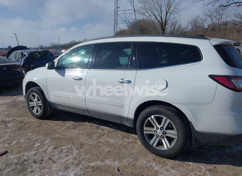 Photo 14 of 2017 Chevrolet Traverse 2LT (VIN 1GNKRHKD4HJ142099)