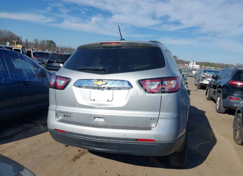 Photo 15 of 2017 Chevrolet Traverse 2LT (VIN 1GNKRHKD4HJ196163)