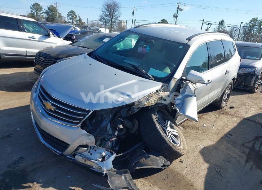 Photo 6 of 2017 Chevrolet Traverse 2LT (VIN 1GNKRHKD4HJ196163)