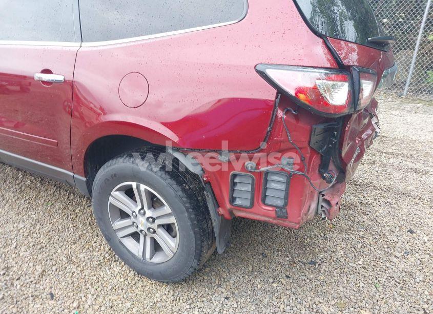 Photo 19 of 2017 Chevrolet Traverse 2LT (VIN 1GNKRHKD4HJ232000)