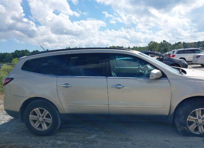 Photo 13 of 2014 Chevrolet Traverse 2LT (VIN 1GNKRHKD5EJ186284)