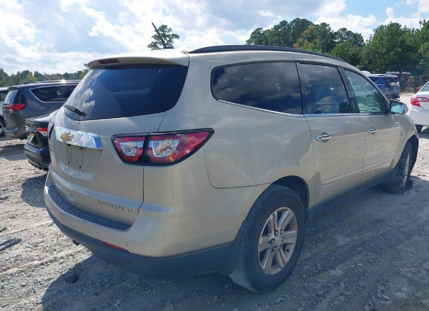 Photo 4 of 2014 Chevrolet Traverse 2LT (VIN 1GNKRHKD5EJ186284)