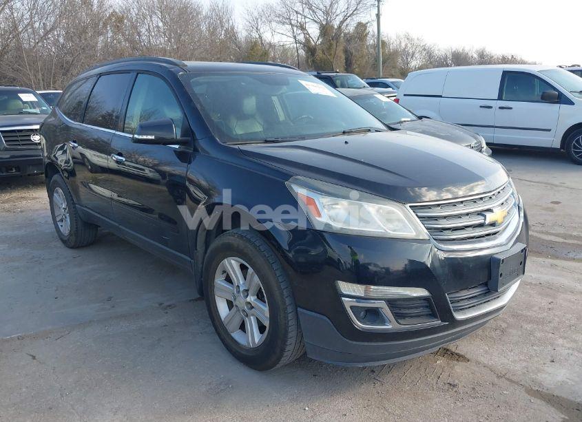 2014 Chevrolet Traverse 2LT (VIN 1GNKRHKD5EJ210213) main photo