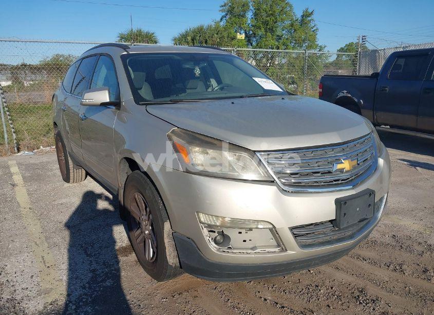 2015 Chevrolet Traverse 2LT (VIN 1GNKRHKD5FJ133022) main photo